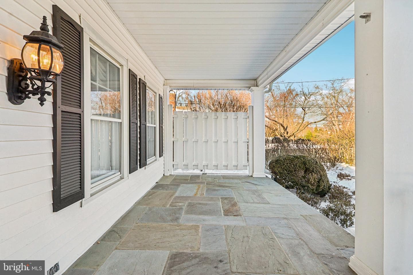 1922 S Arlington Ridge Road photo 7