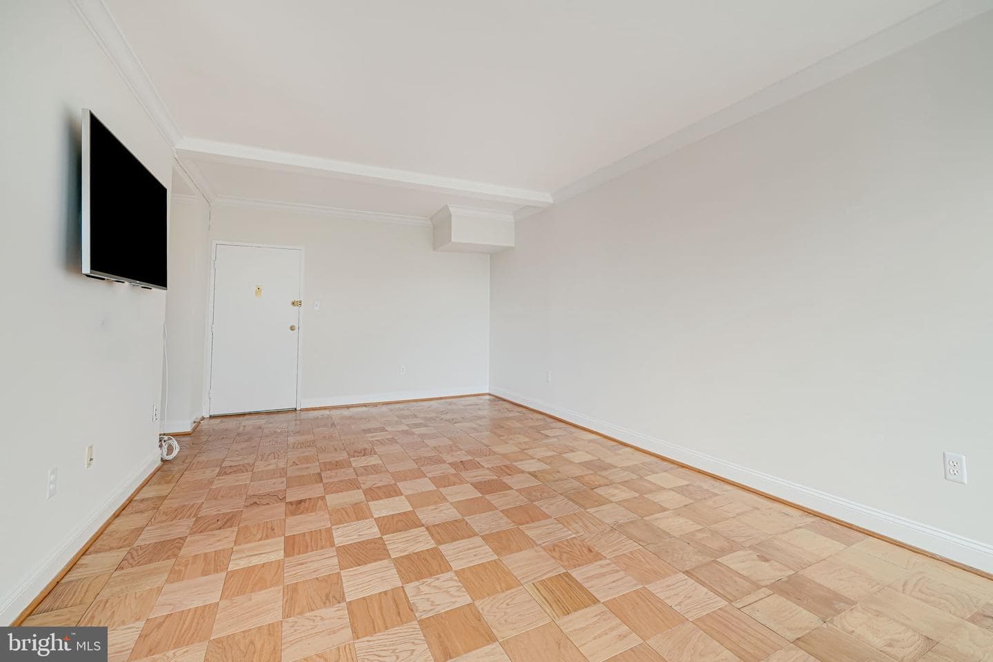 4390 Lorcom Lane #810 photo 12
