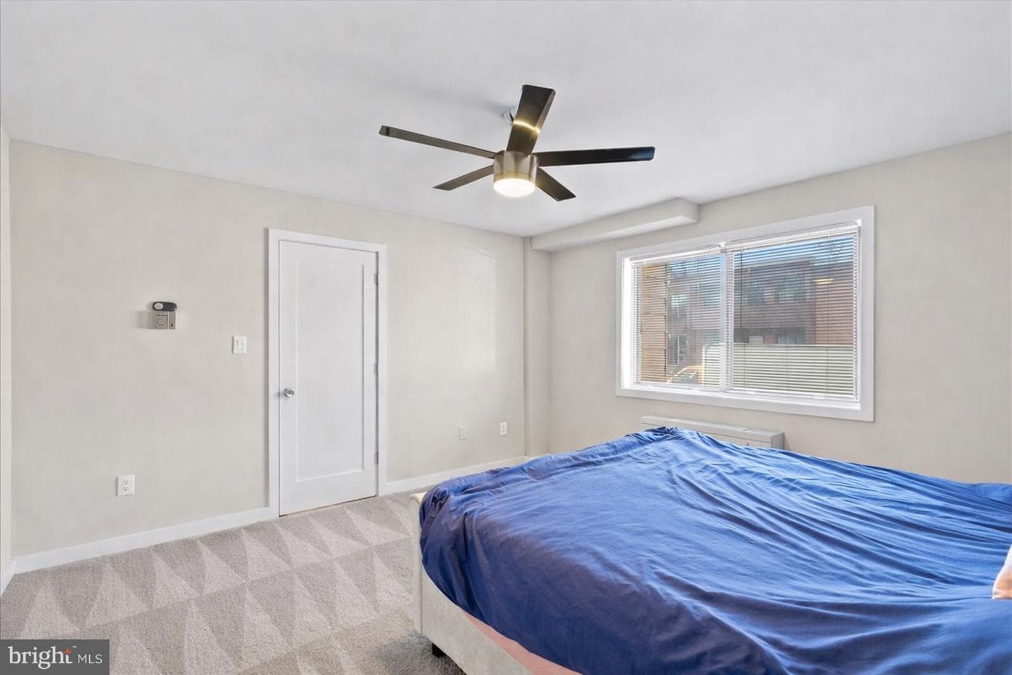 1506 S George Mason Drive #10 photo 9