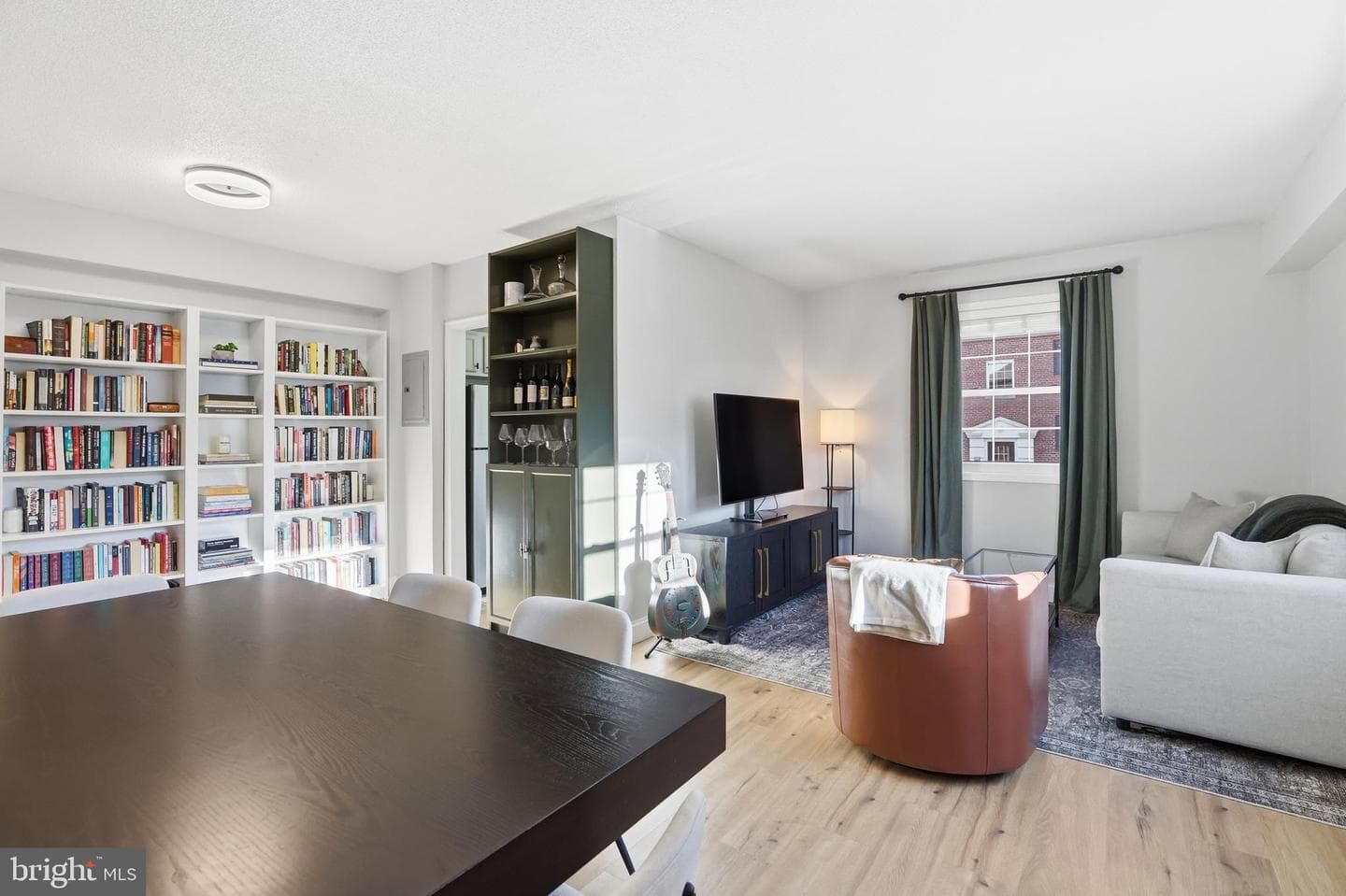 4360 N Pershing Drive #43603 photo 9