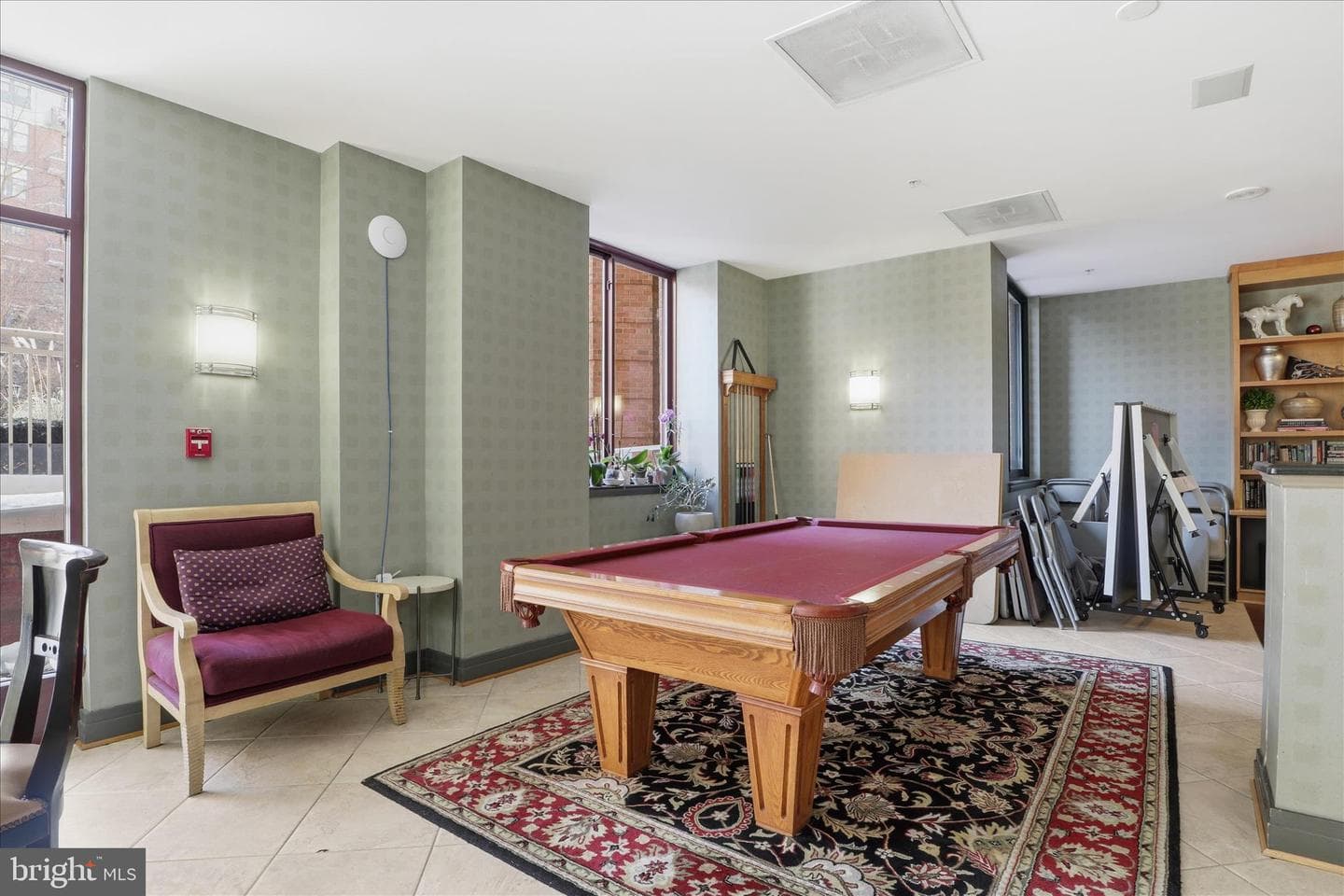 1201 N Garfield Street #204 photo 29