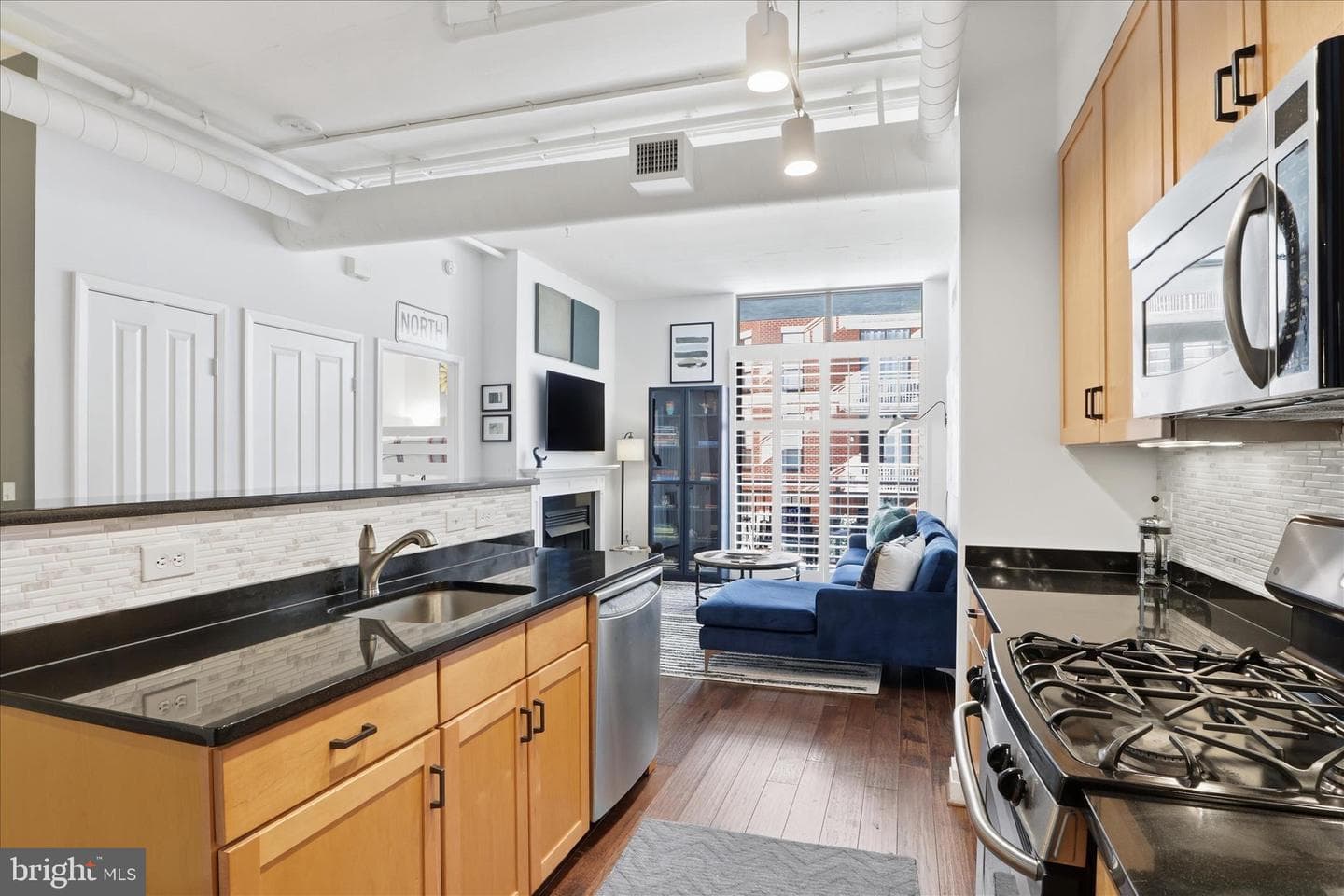 1201 N Garfield Street #204 photo 6