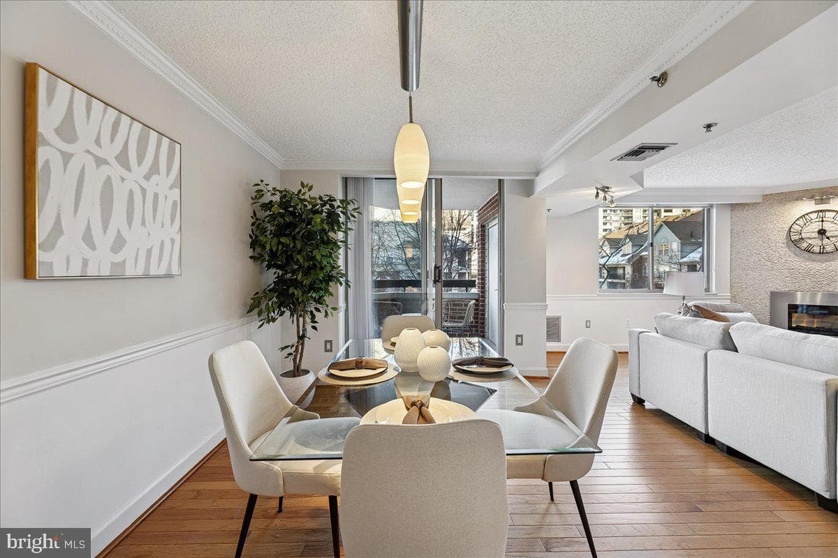 1276 N Wayne Street #418 photo 11