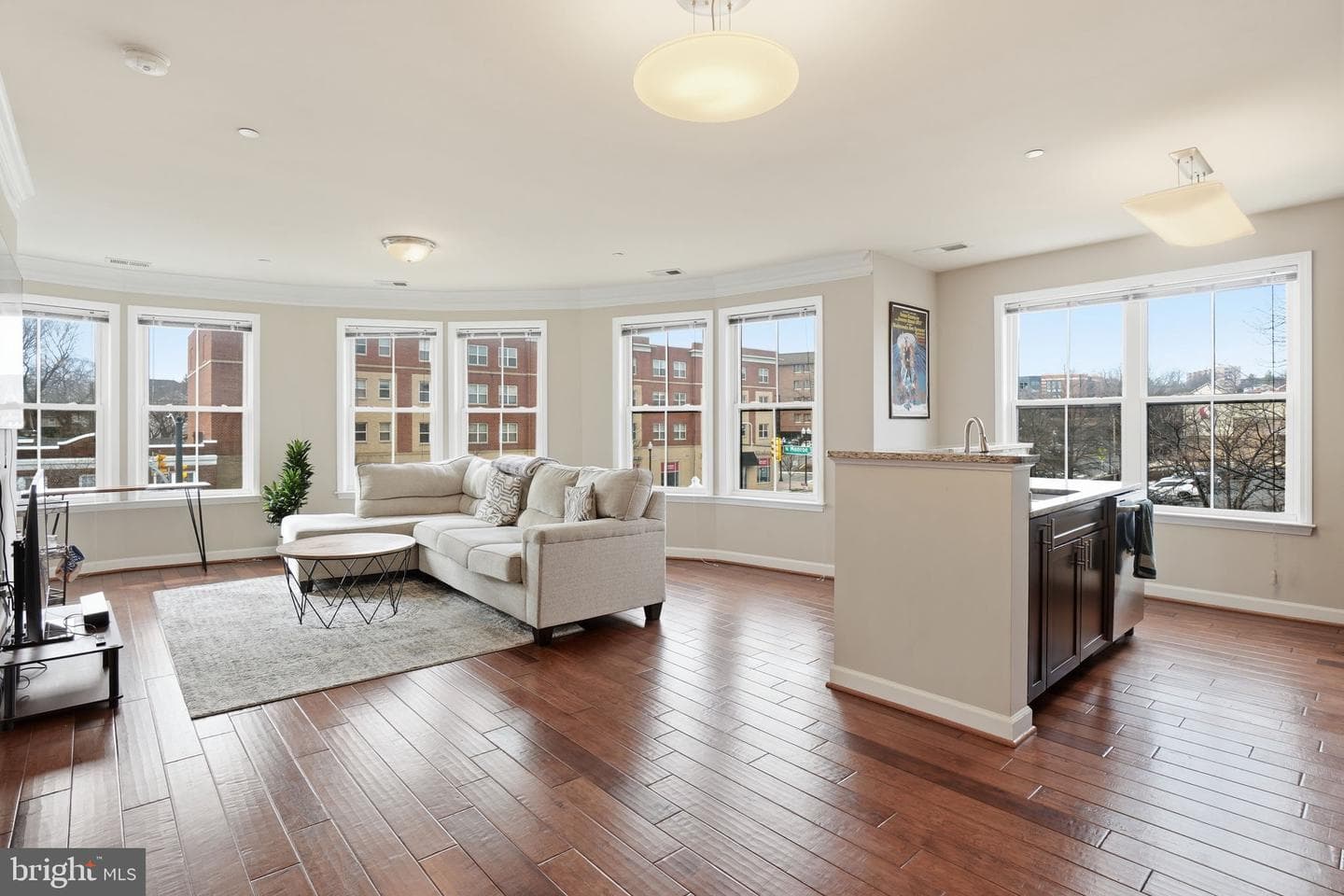 2101 N Monroe Street #201 photo 3
