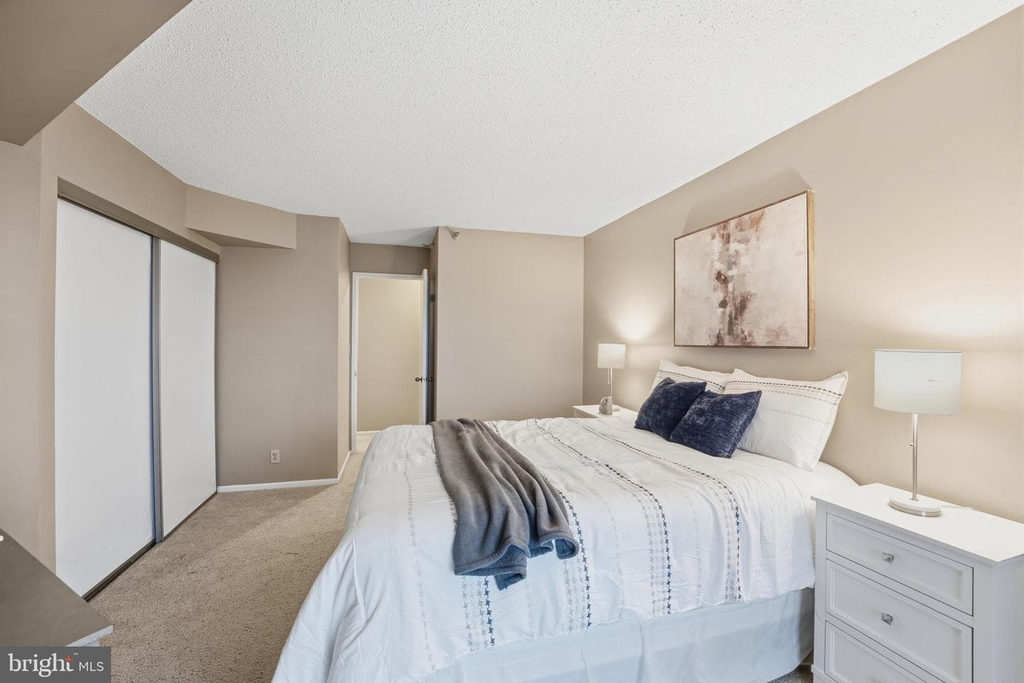 1600 N Oak Street #1525 photo 21