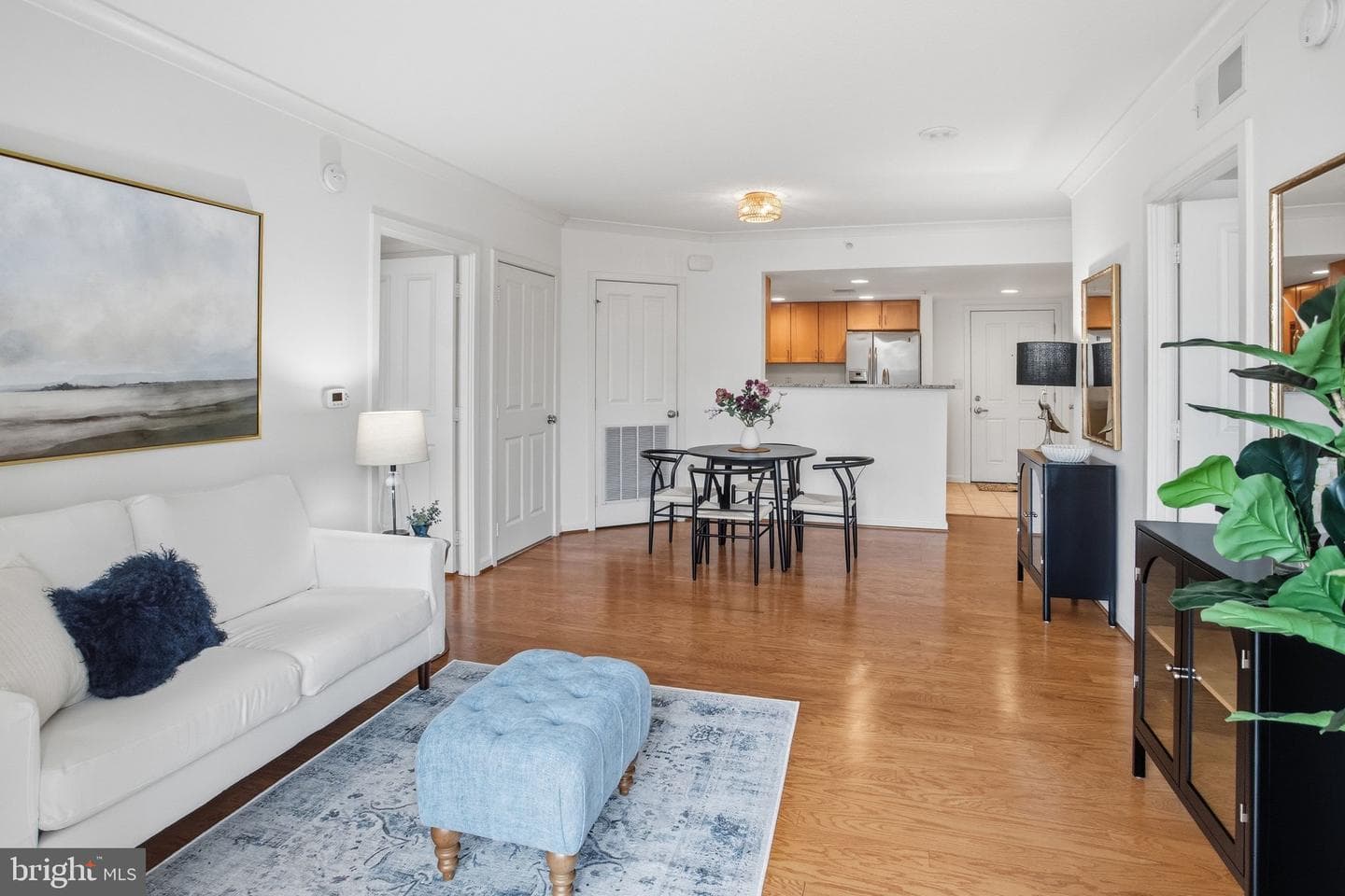 2220 Fairfax Drive #412 photo 2