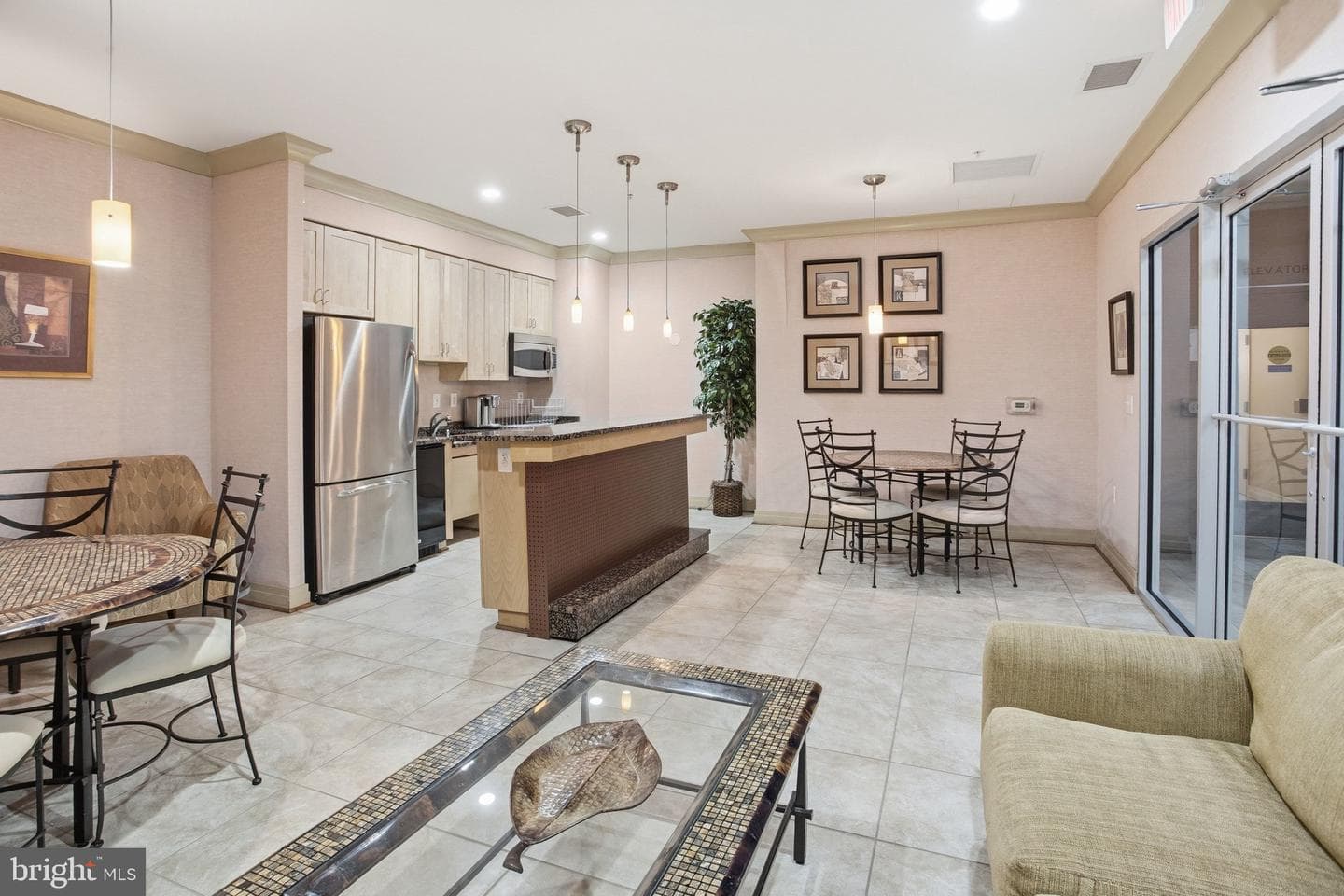 2220 Fairfax Drive #412 photo 34