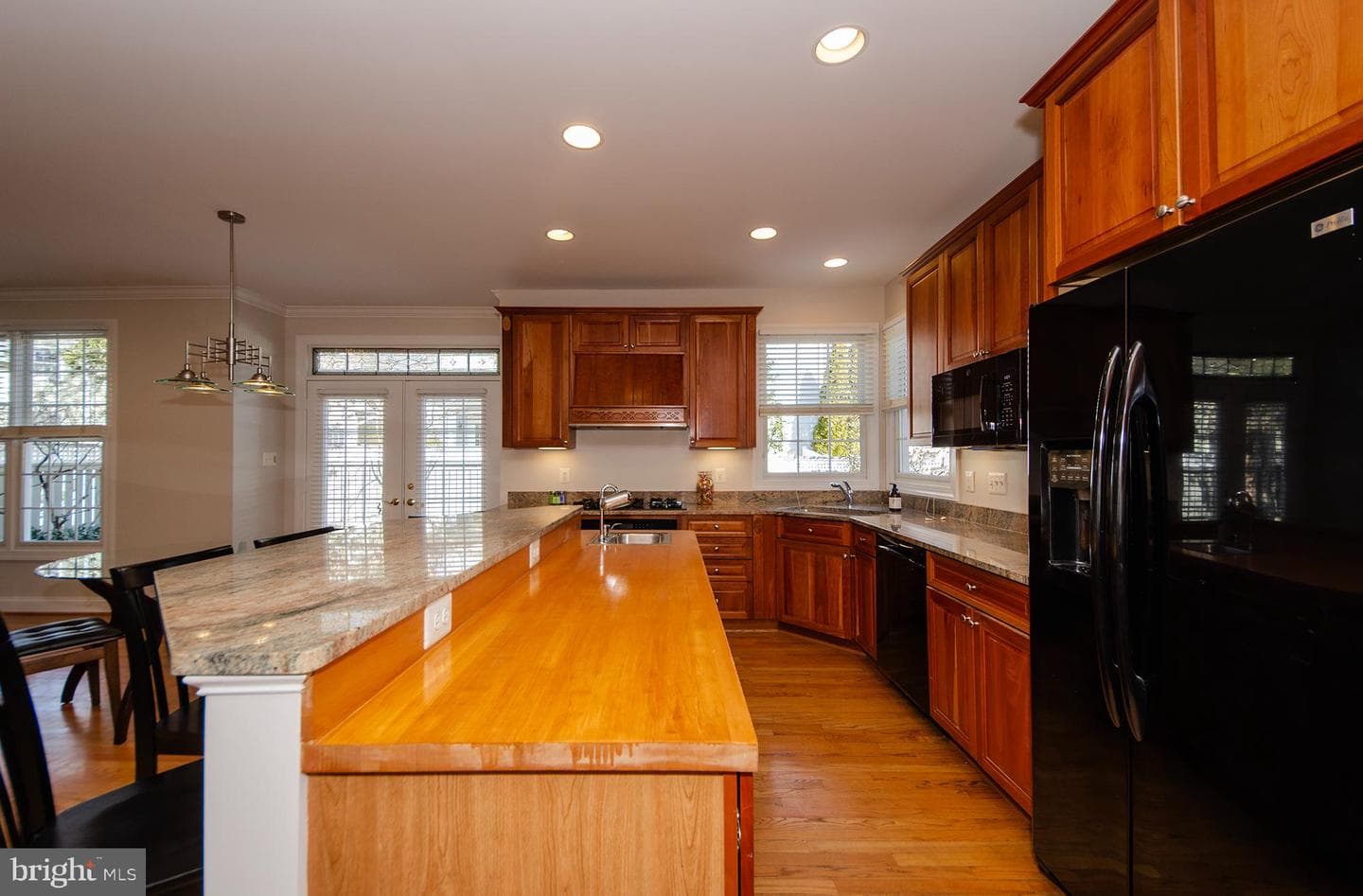 6401 29th Street N photo 13
