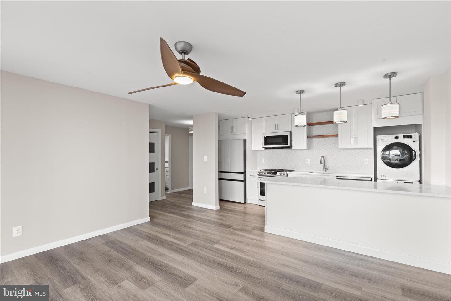 1301 S Arlington Ridge Road #609 photo 9