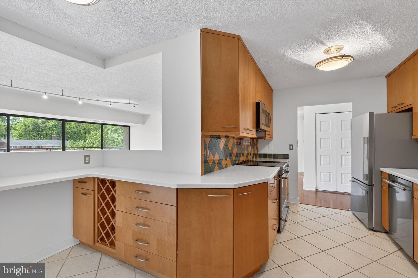 5300 Columbia Pike #908 photo 11