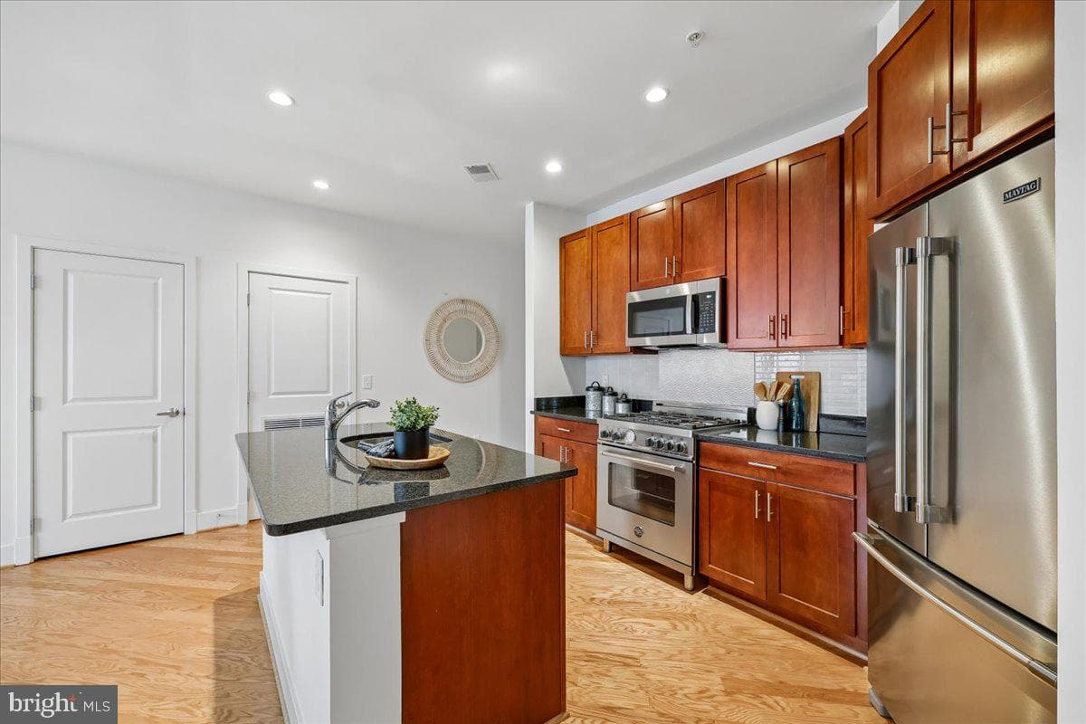 1800 Wilson Boulevard #227 photo 6