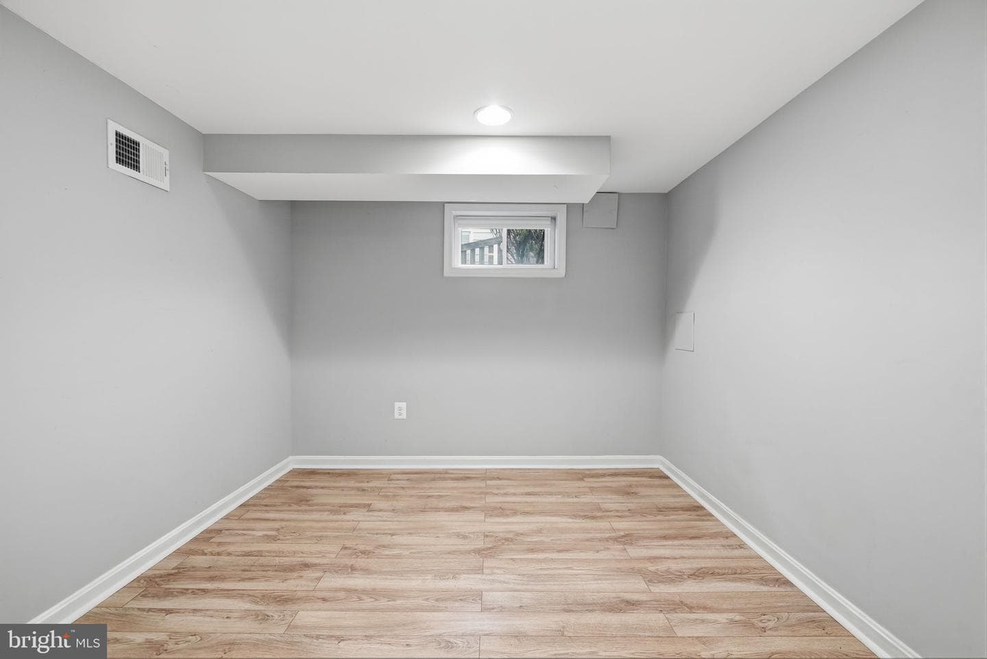 1701 N Greenbrier Street photo 32