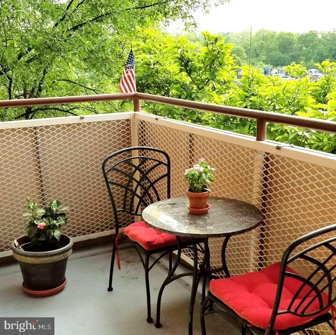 1021 Arlington Boulevard #330 photo 13