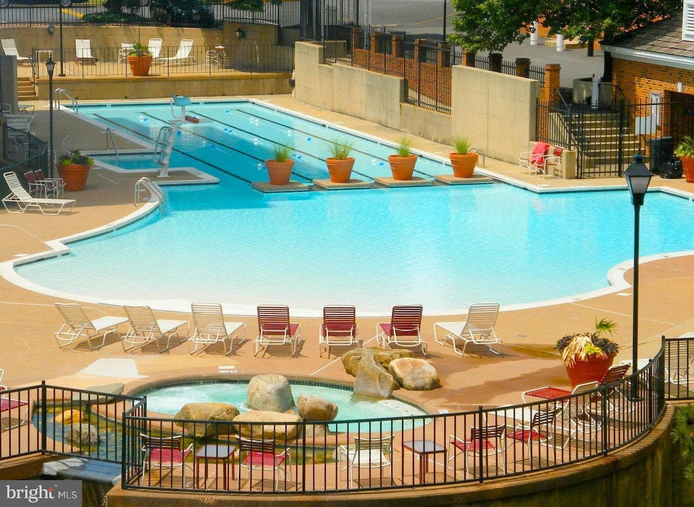 1021 Arlington Boulevard #330 photo 34