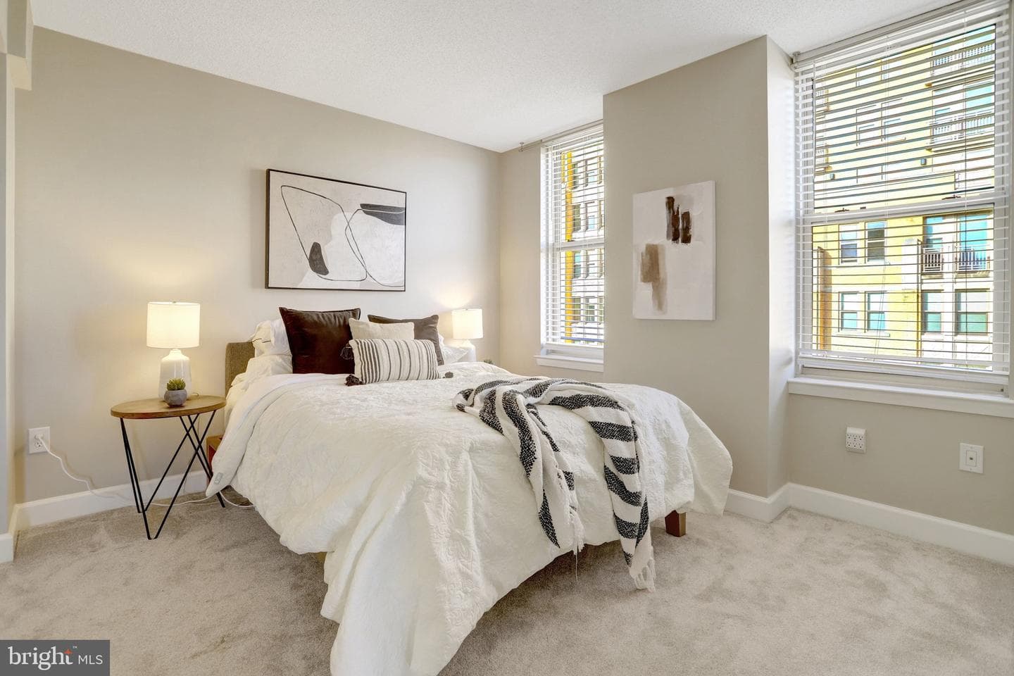 1205 N Garfield Street #908 photo 14