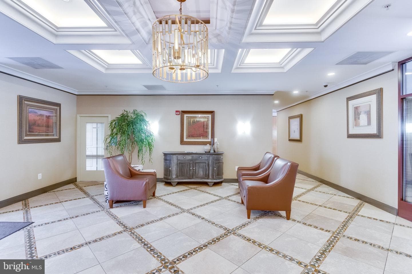 1205 N Garfield Street #908 photo 29
