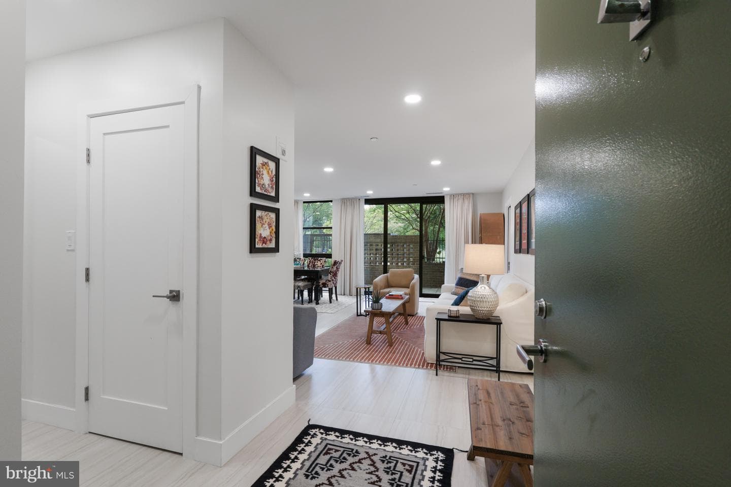 1016 S Wayne Street #t-12 photo 7