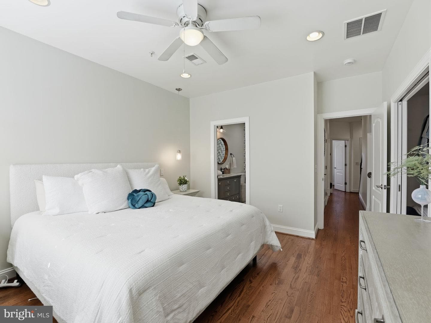 308 George Mason Drive N photo 13