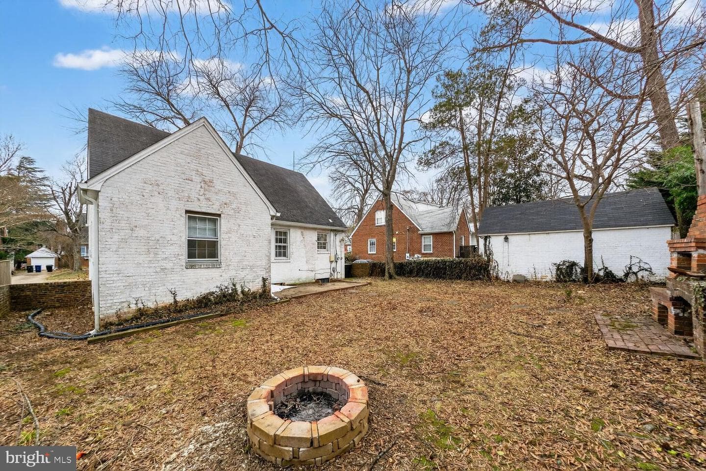 1639 N Woodstock Street photo 20