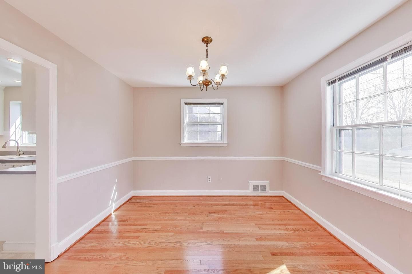 5899 2nd Street S photo 7