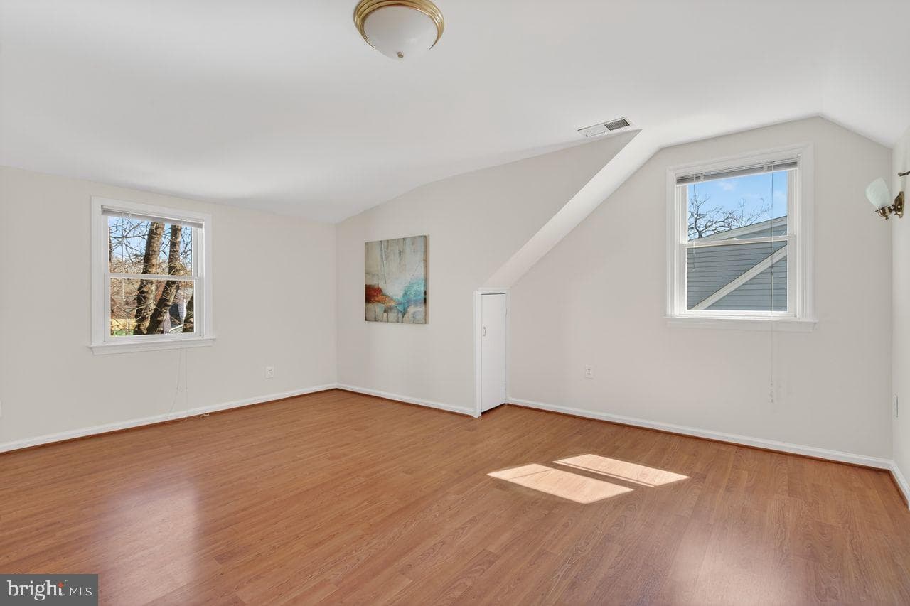 1301 N Quintana Street photo 26