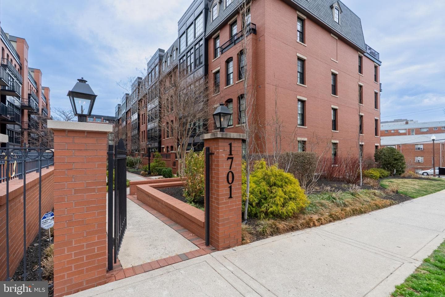 1701 16th Street N #355 photo 2