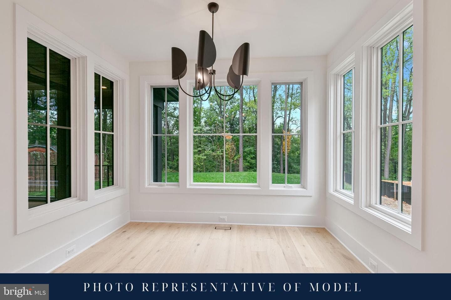 1622 N Adams Street photo 8