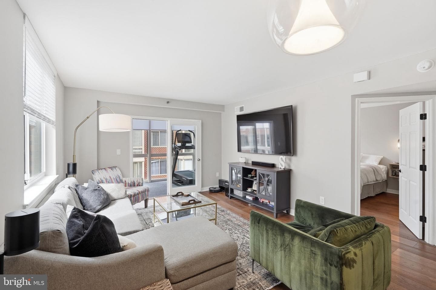 1050 N Taylor Street #1-601 photo 2