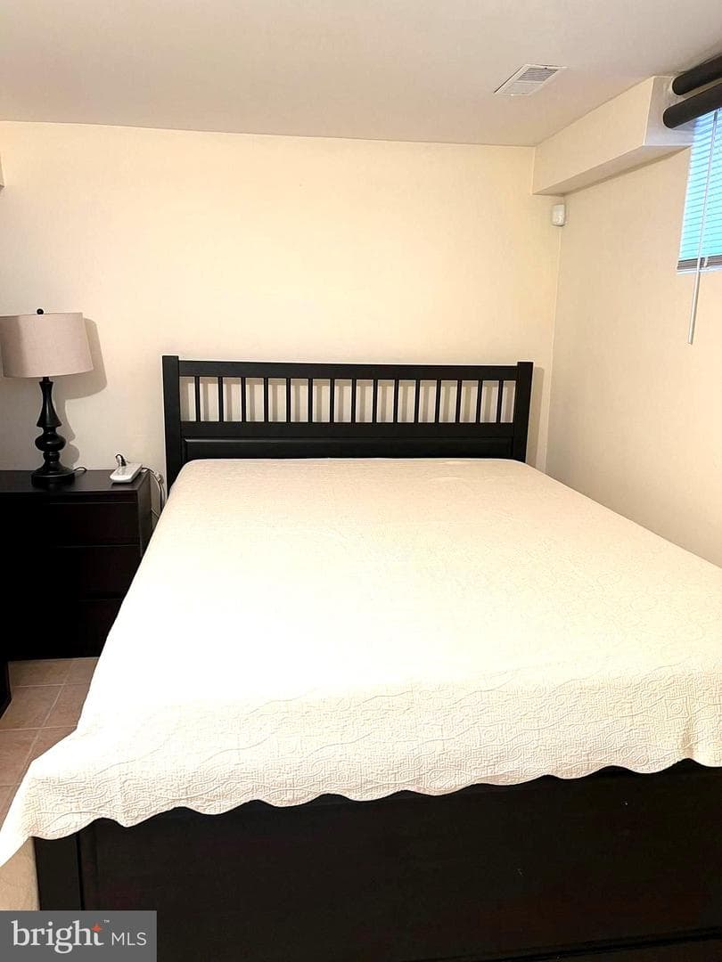 2034 S Shirlington Road photo 29