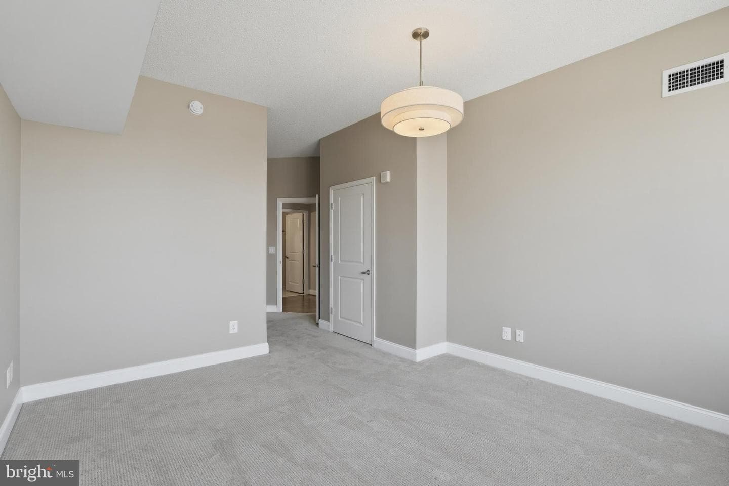 1020 N Highland Street #1116 photo 24