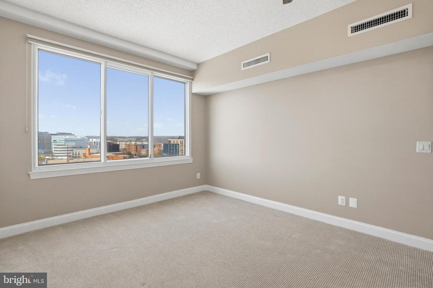 1020 N Highland Street #1116 photo 29