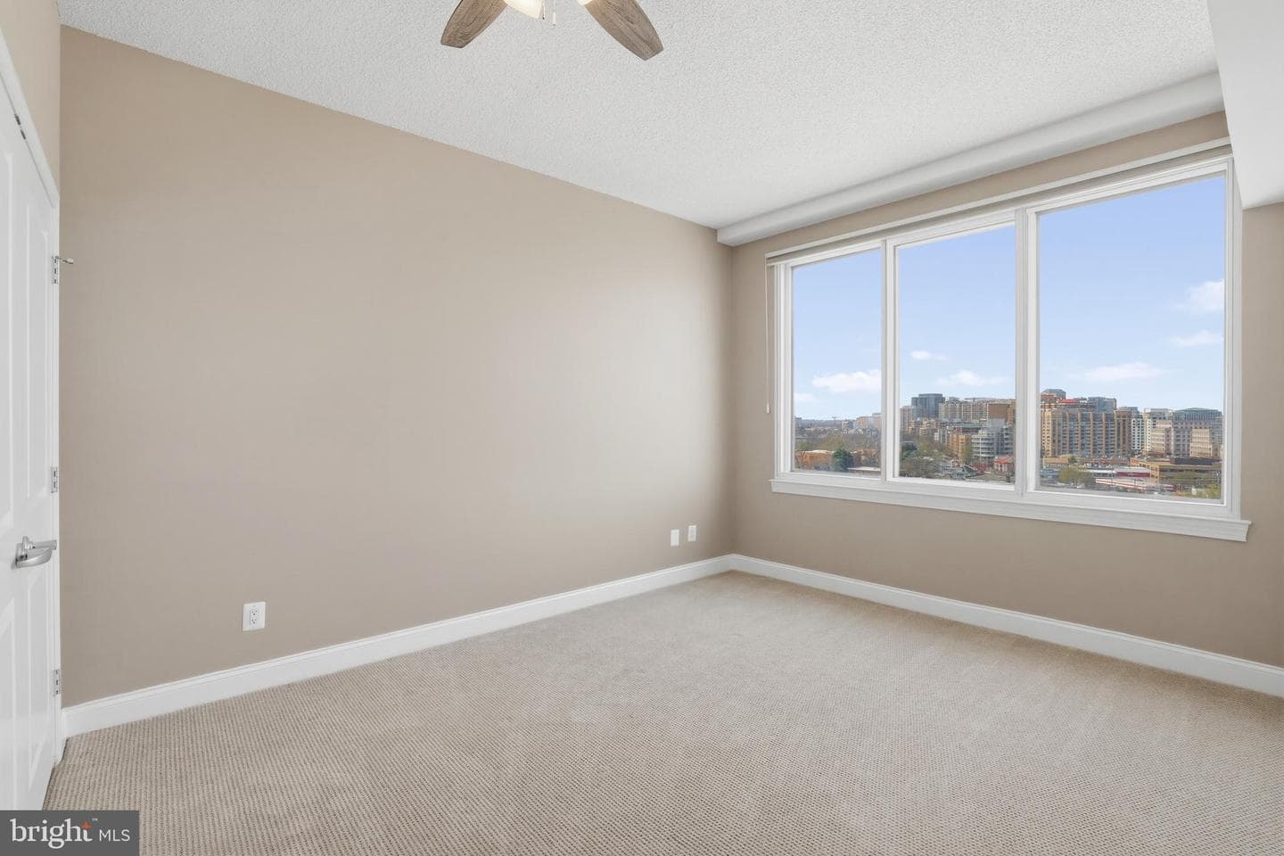1020 N Highland Street #1116 photo 30