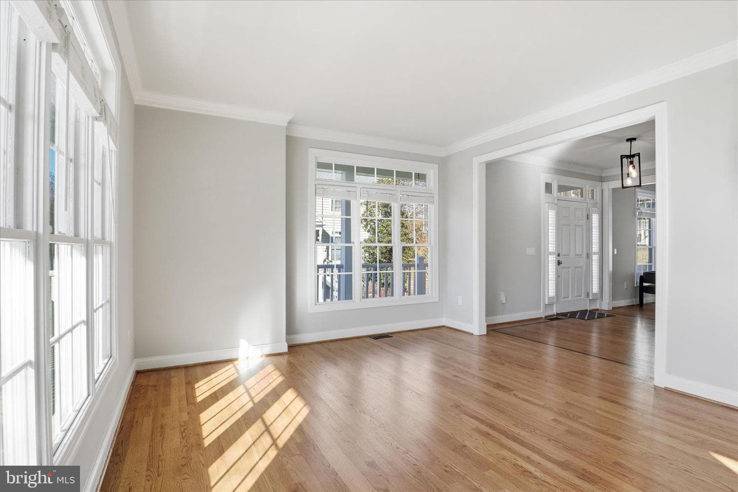 1633 S Taylor Street photo 19