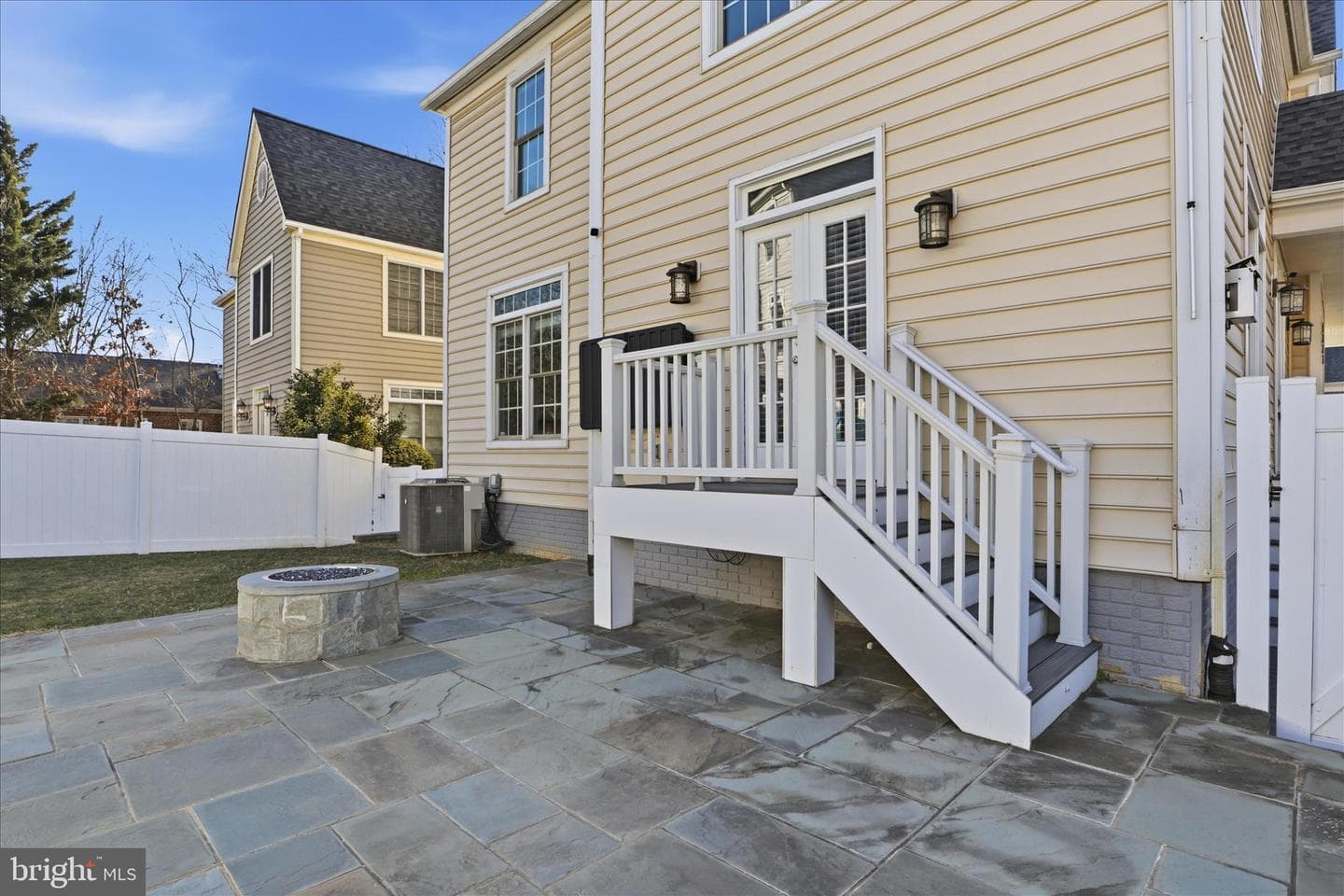 1633 S Taylor Street photo 39