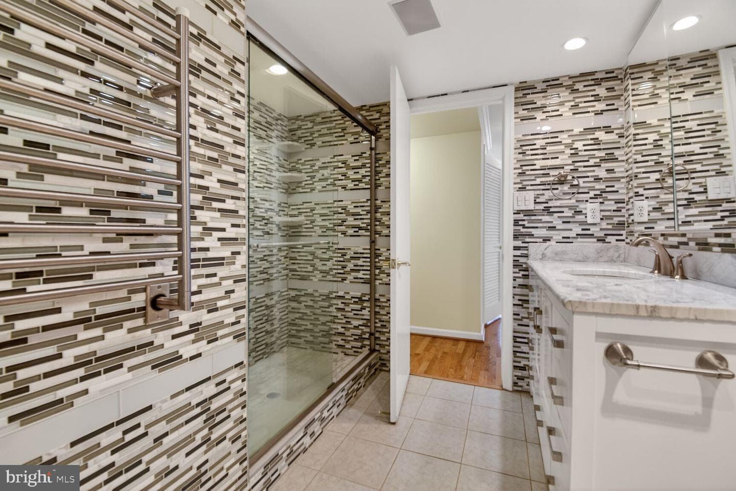1101 S Arlington Ridge Road #504 photo 20
