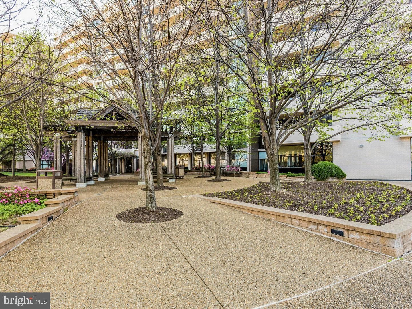 4141 N Henderson Road #107 photo 24