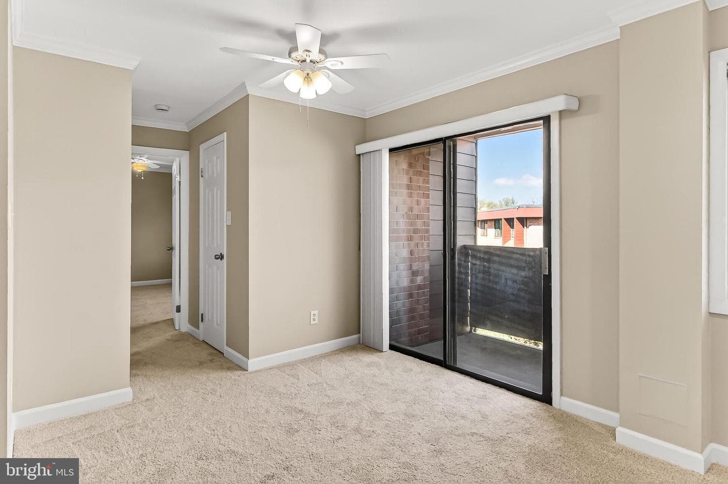 1503 S George Mason Drive #23 photo 11