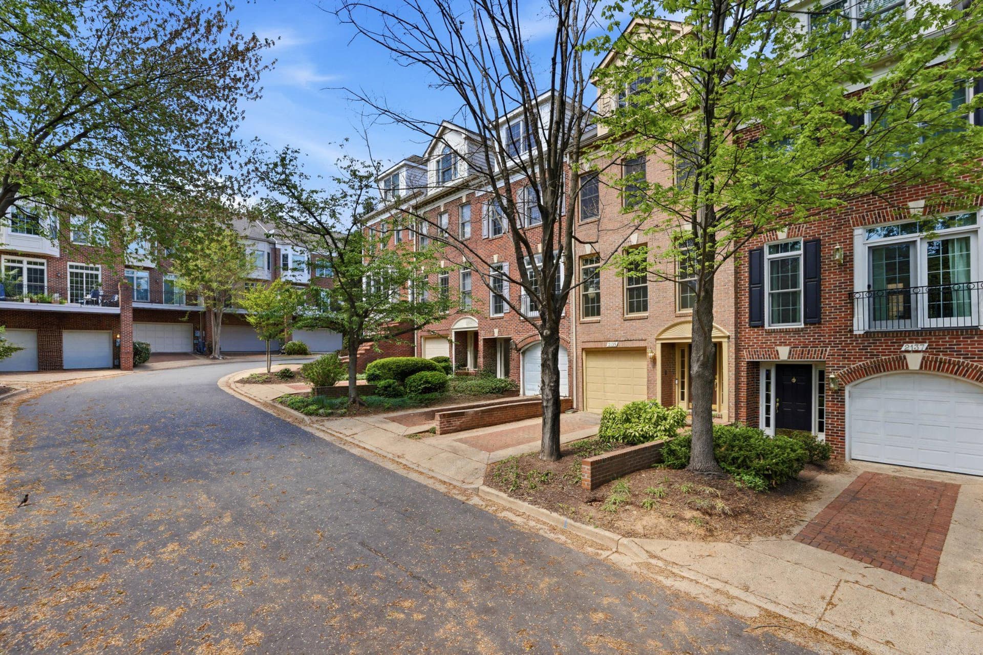2139 N Pierce Court photo 3