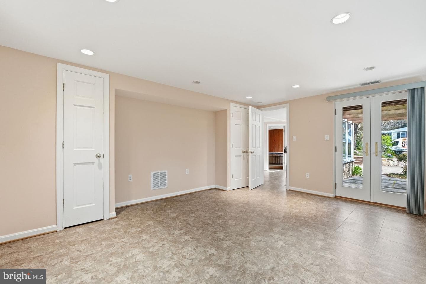5600 16th Street N photo 41