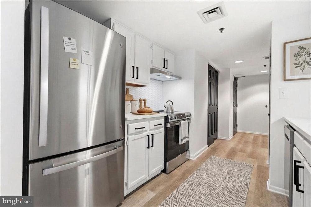 900 Taylor St N #631 photo 2