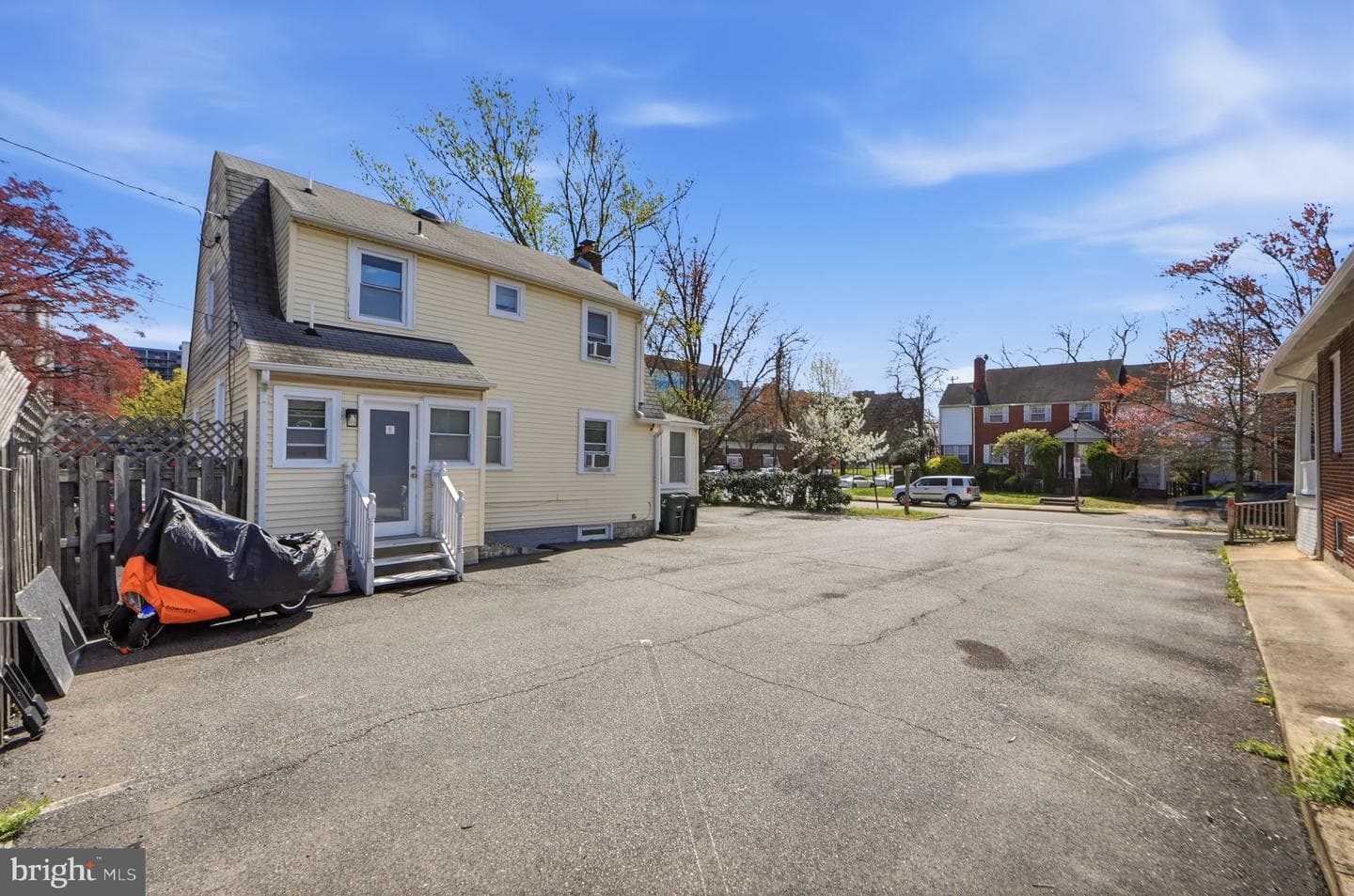 2320 S Eads Street photo 7