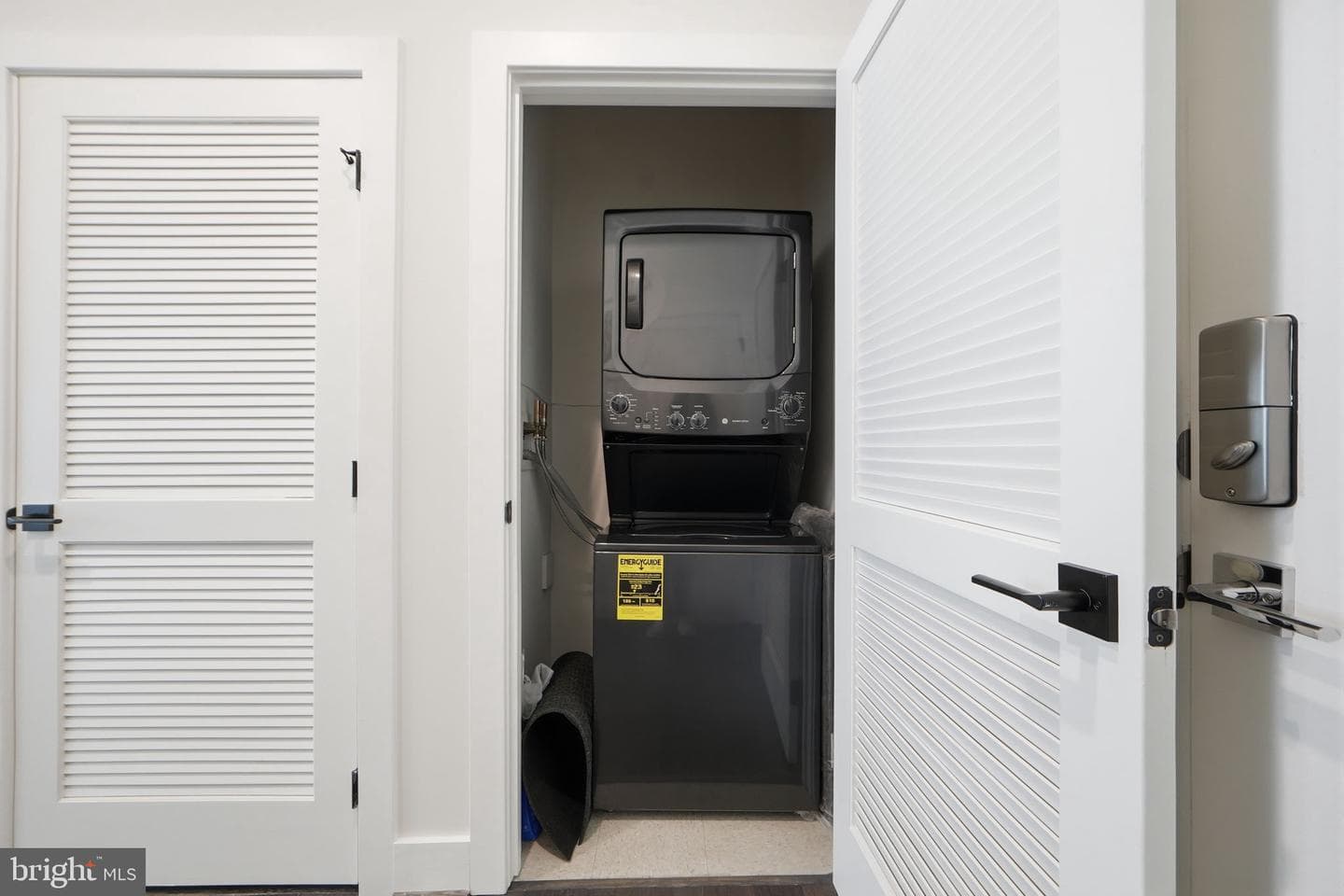 1411 Key Boulevard #409 photo 24