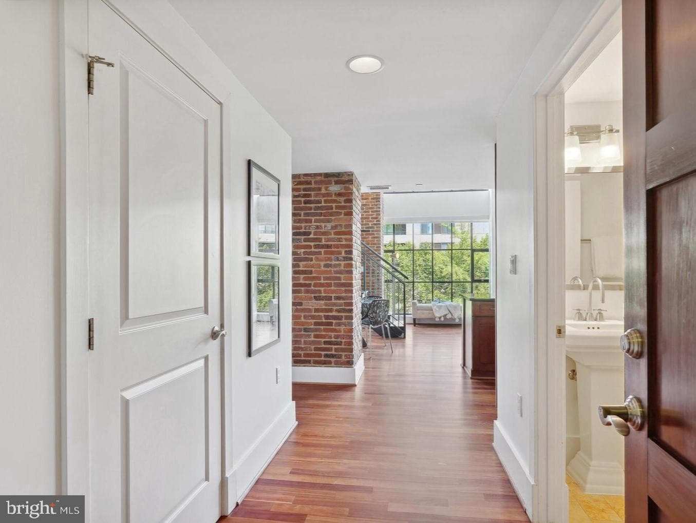 1600 Clarendon Boulevard #w309 photo 3