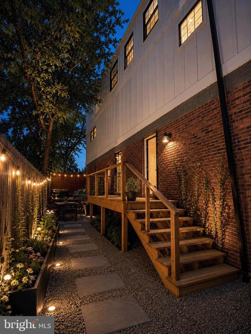 2209 18th Street N photo 28