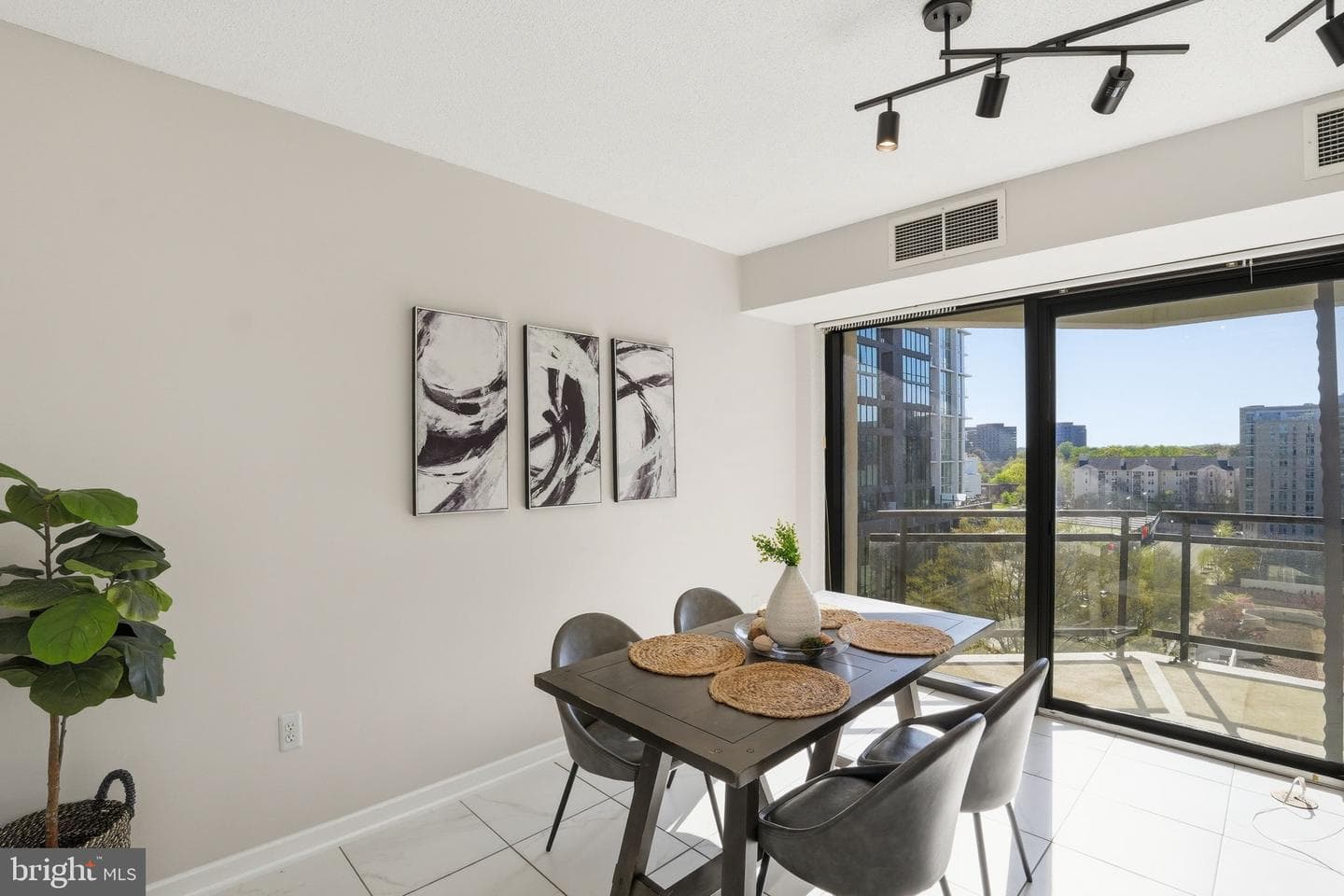 1530 Key Boulevard #929 photo 15