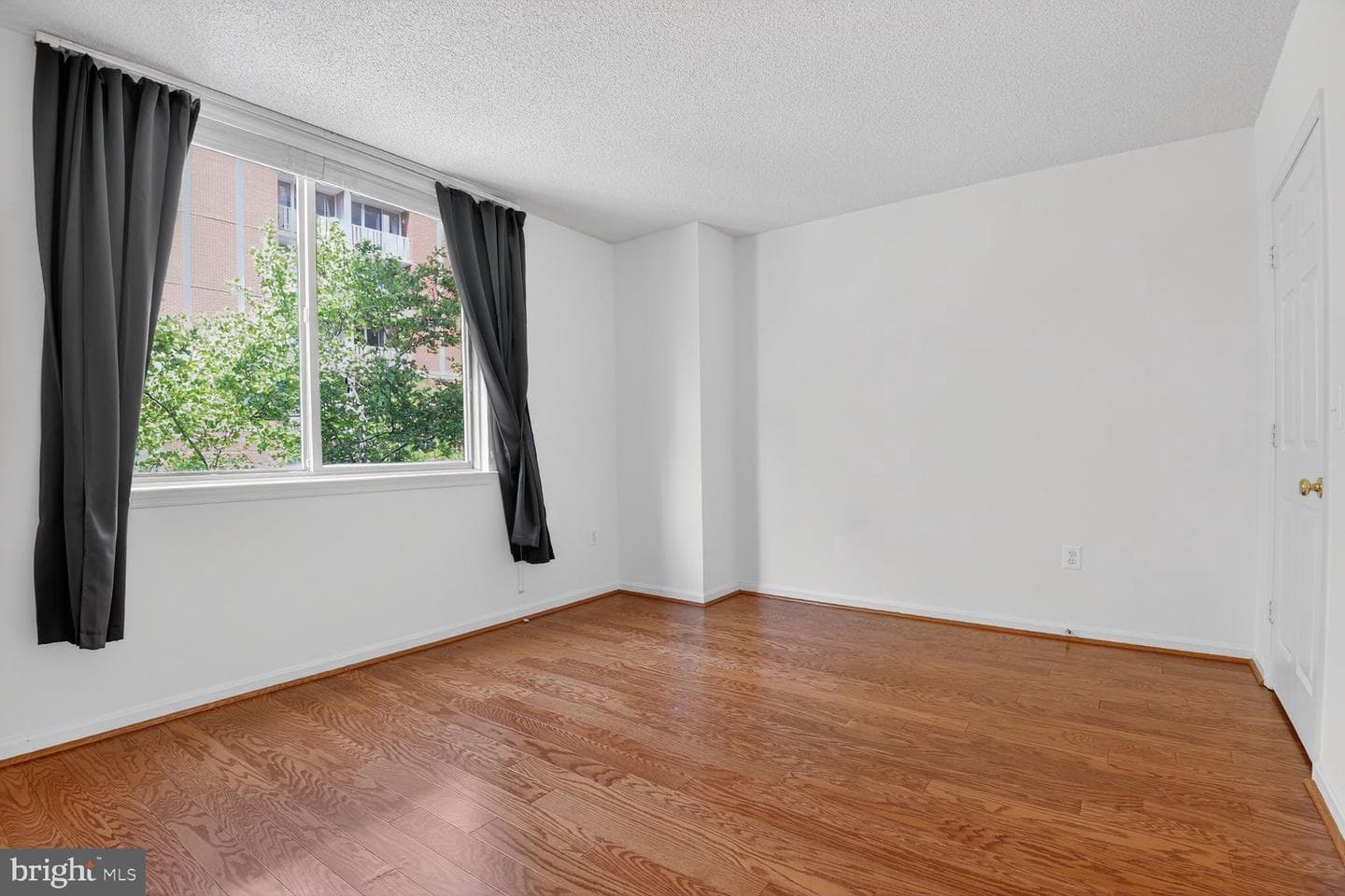 3830 9th St N # 308W photo 11