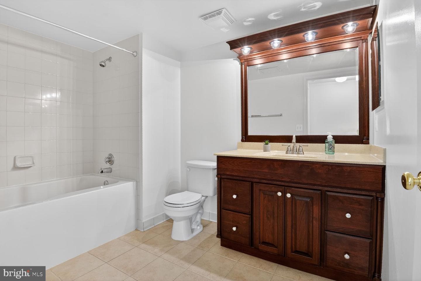3830 9th St N # 308W photo 13