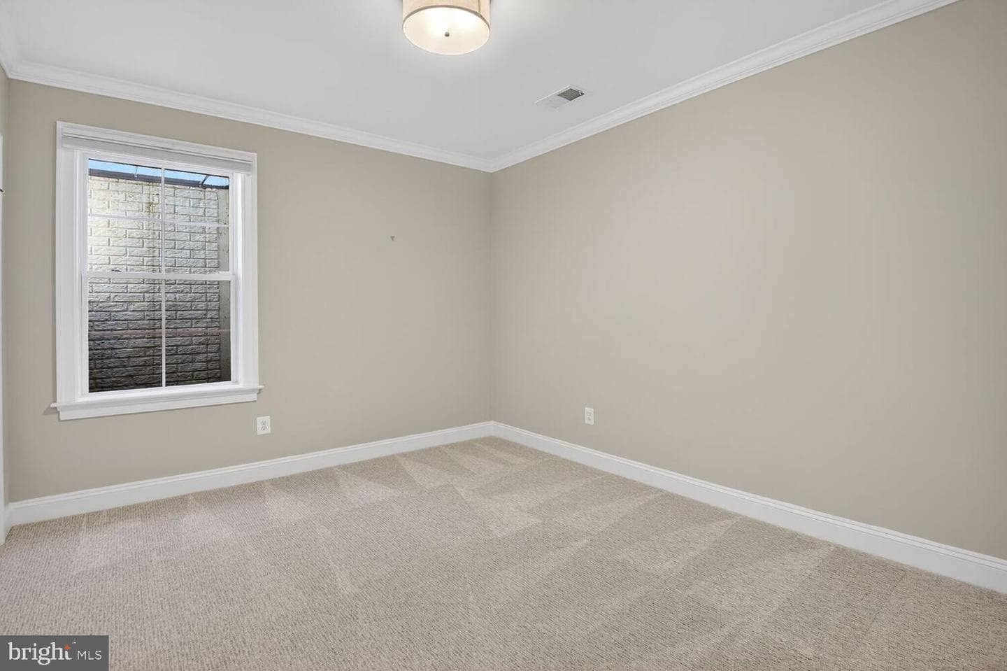 2421 N Buchanan Street photo 44