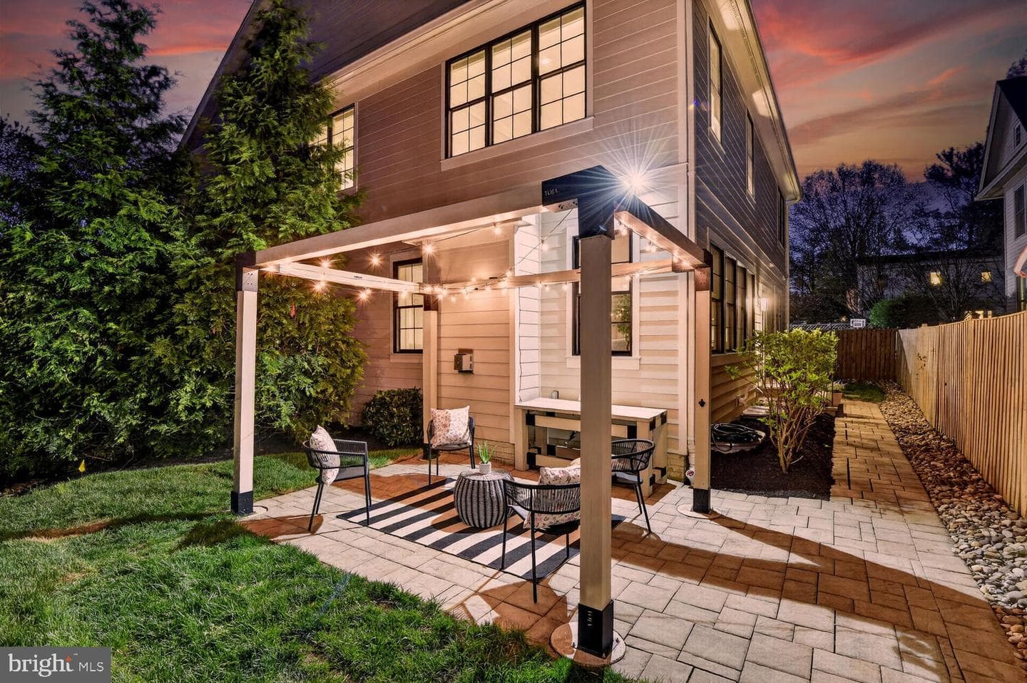 2421 N Buchanan Street photo 48