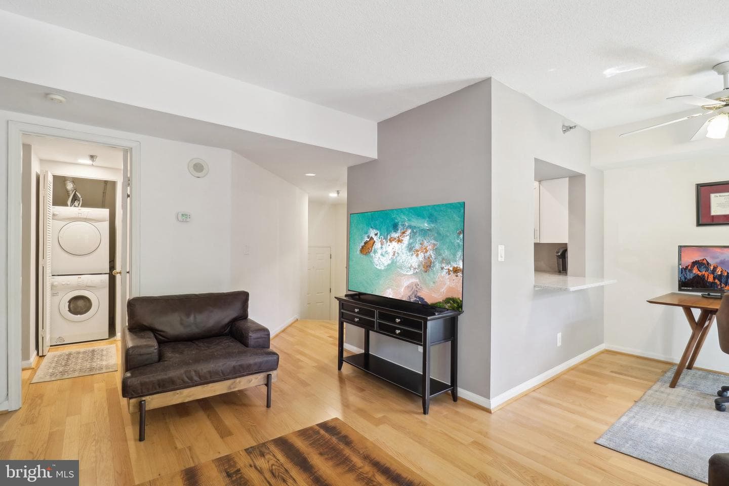 2400 Clarendon Boulevard #113 photo 8